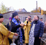 Епископ Митрофан освятил купола строящегося храма в Карташевской - Гатчинская служба новостей