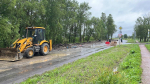 В Коммунаре ремонтируют дорогу к жилому кварталу Ново-Антропшино