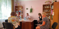 Людмила Нещадим провела встречу в Батово - Гатчинская служба новостей