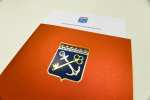 Размер губернаторской стипендии - 8000 рублей