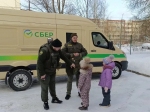 В Гатчине дошкольников познакомили с профессией инкассатора
