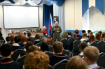 Гатчинским школьникам напомнили об опасностях в сети